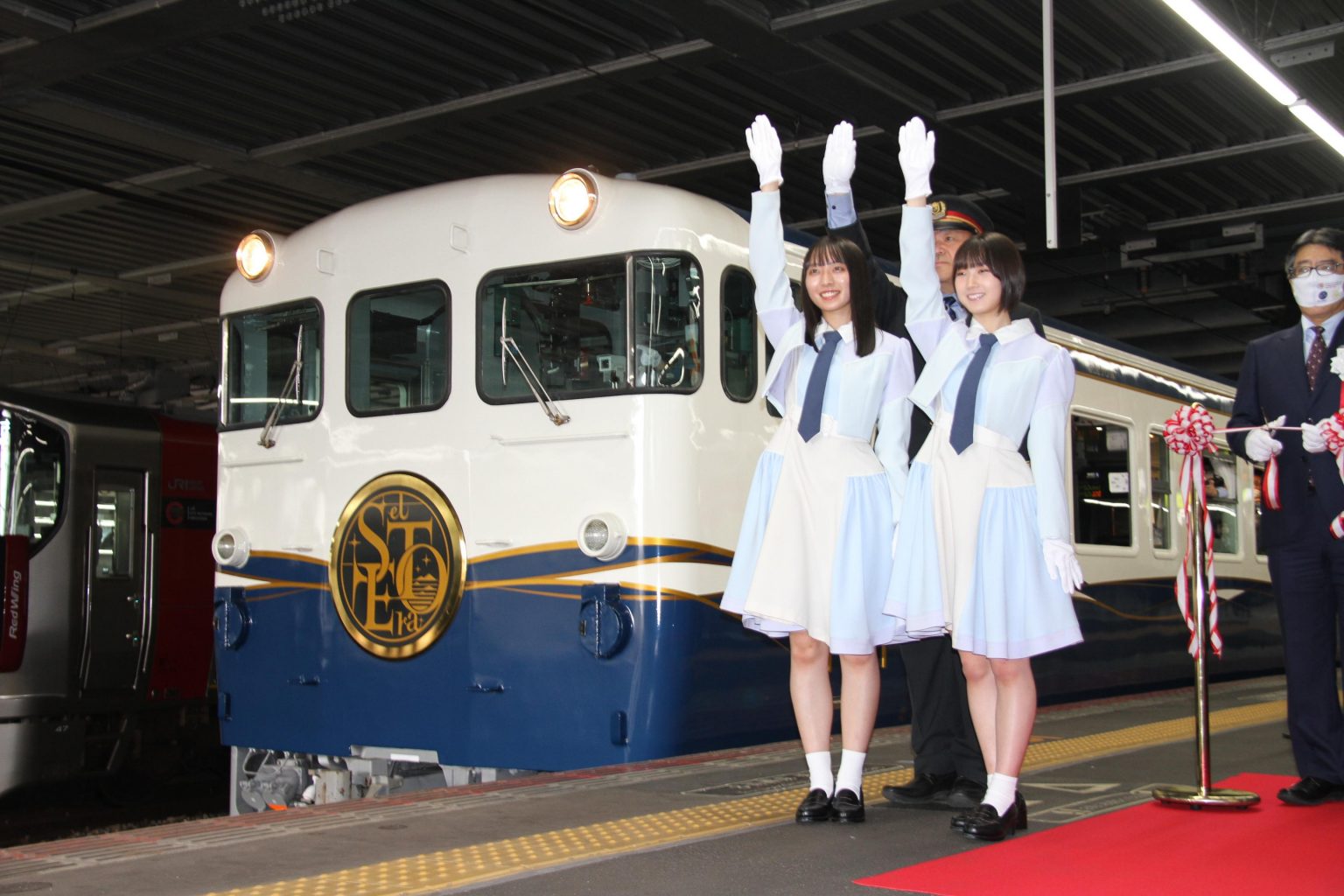 【西日本旅客鉄道】「せとうち広島デスティネーションキャンペーンオープニング・etSETOra出発式典」を開催 新観光列車「etSETOra ...